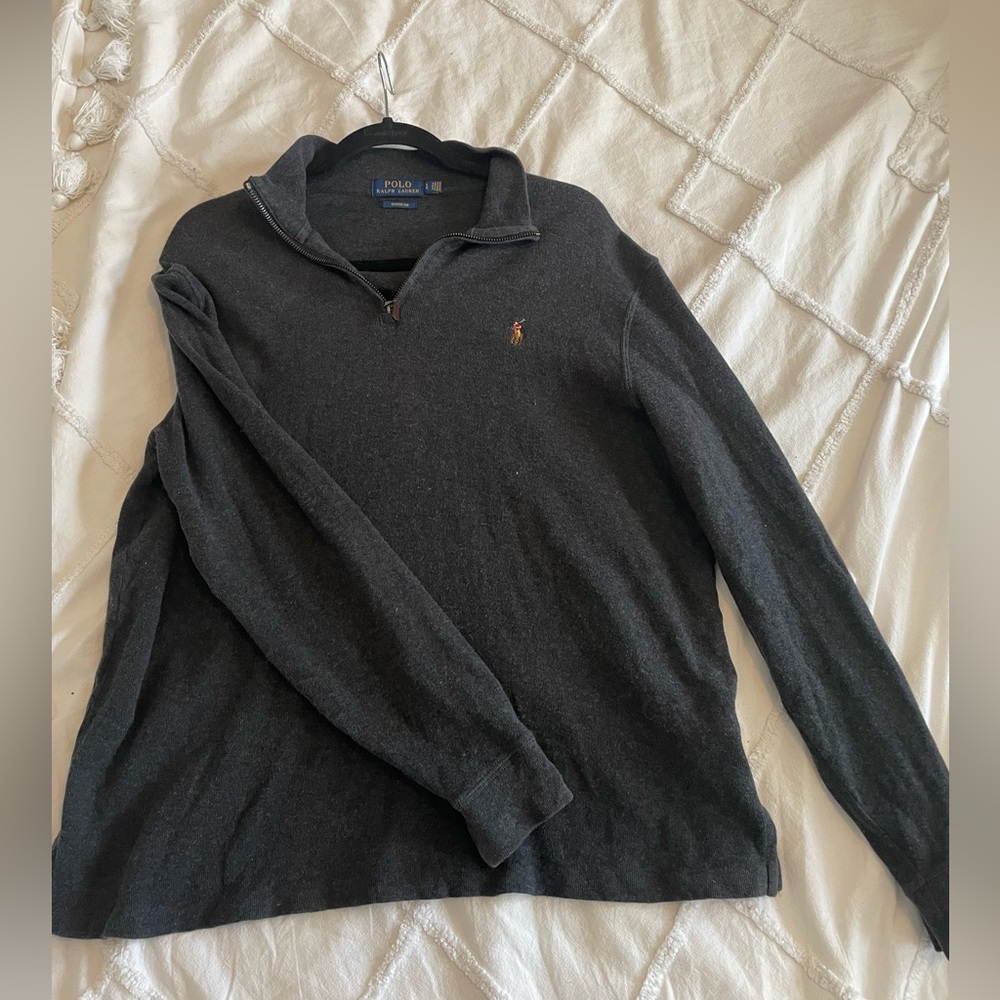 Men’s polo sweater